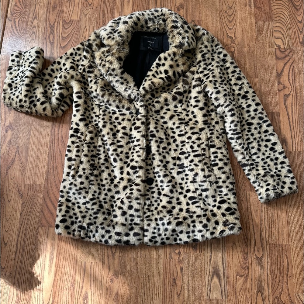 Forever 21 Leopard Print Teddy Jacket